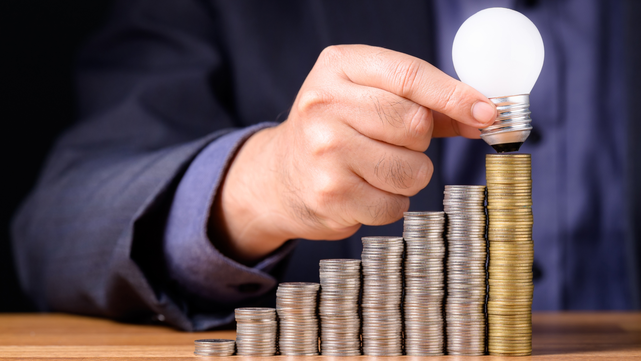 coin with lightbulb